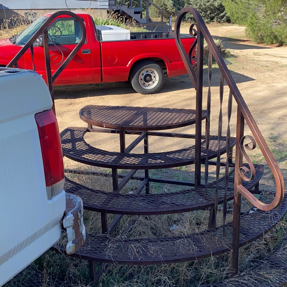 Antique steel, 1/2 round stairs with railings